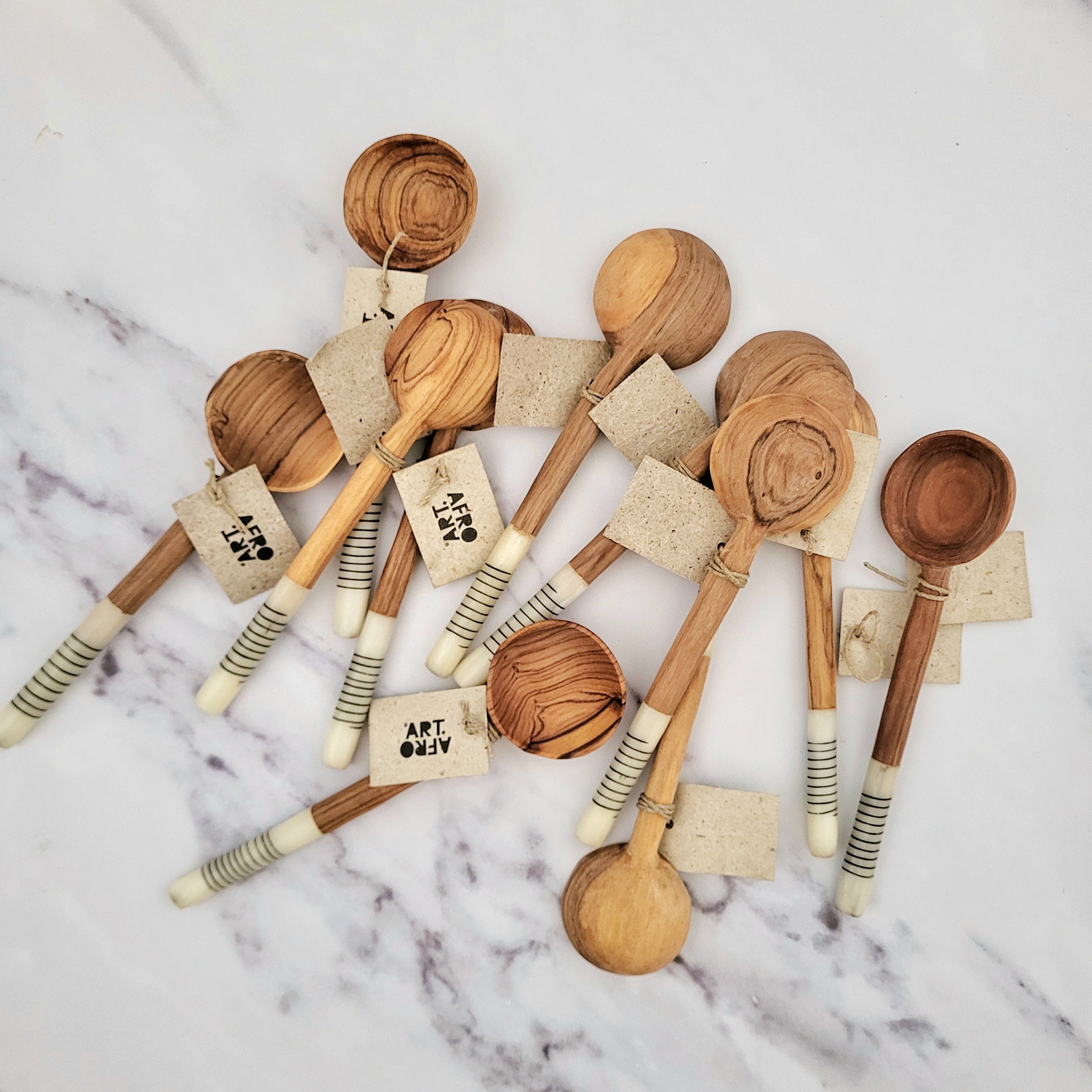 Cuillère bois tige rayures | A World of Craft, Sweden