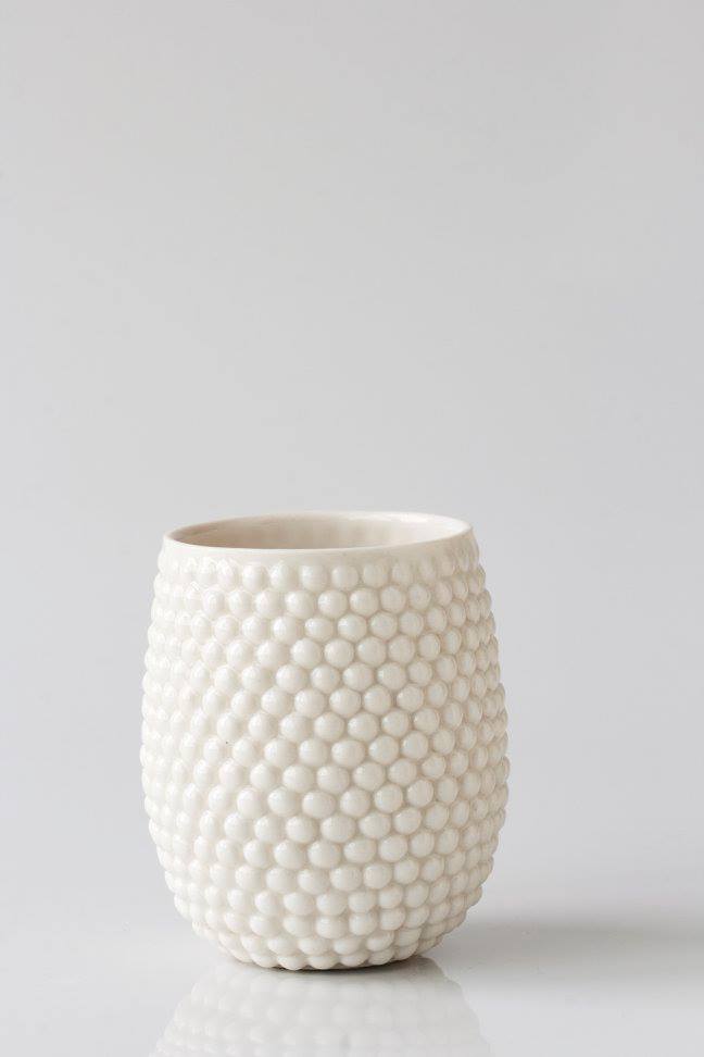 Tasse porcelaine, émail blanc brillant | Louise Heisel, Denmark
